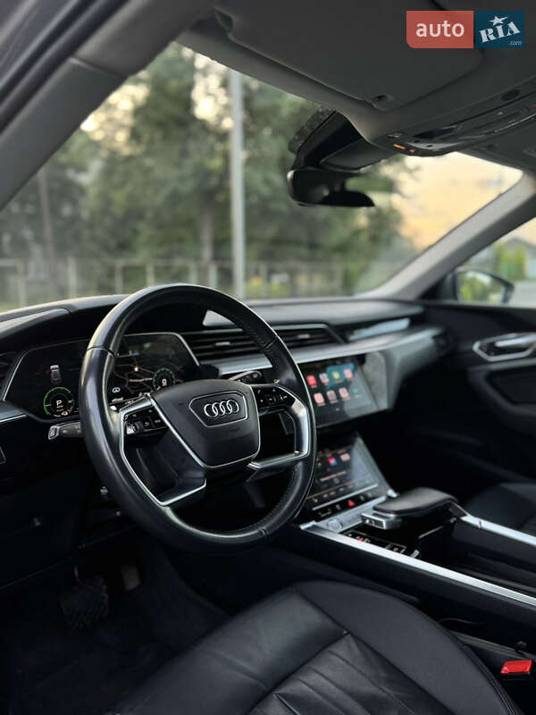 Внедорожник / Кроссовер Audi e-tron 2019 в Коломые фото 11 Внедорожник / Кроссовер Audi e-tron 2019 в Коломые