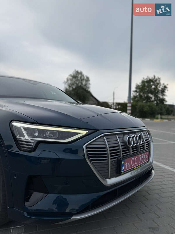 Внедорожник / Кроссовер Audi e-tron 2019 в Коломые