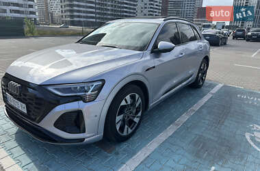 Позашляховик / Кросовер Audi e-tron 2020 в Києві
