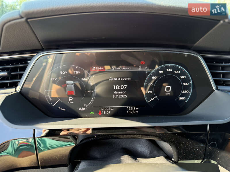 Позашляховик / Кросовер Audi e-tron 2020 в Києві