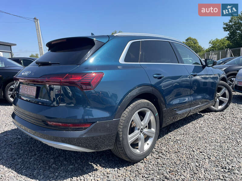 Позашляховик / Кросовер Audi e-tron 2021 в Львові