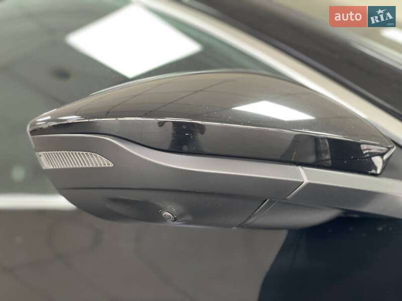 Внедорожник / Кроссовер Audi e-tron 2019 в Киеве