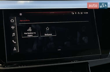 Внедорожник / Кроссовер Audi e-tron 2022 в 