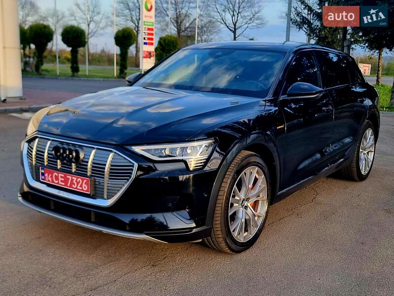 Внедорожник / Кроссовер Audi e-tron 2019 в Коломые
