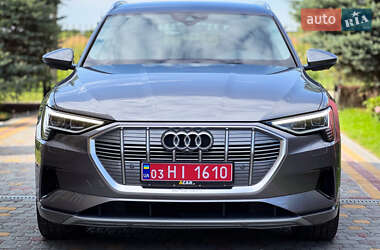 Позашляховик / Кросовер Audi e-tron 2020 в 