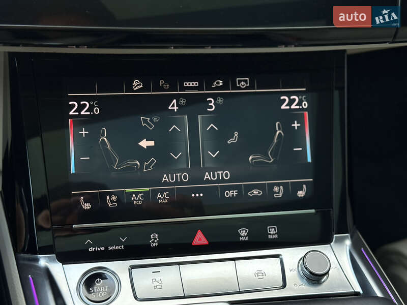 Позашляховик / Кросовер Audi e-tron 2022 в Мукачевому