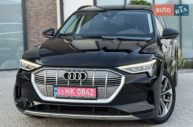 Внедорожник / Кроссовер Audi e-tron 2020 в 