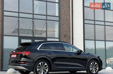 Внедорожник / Кроссовер Audi e-tron 2020 в 