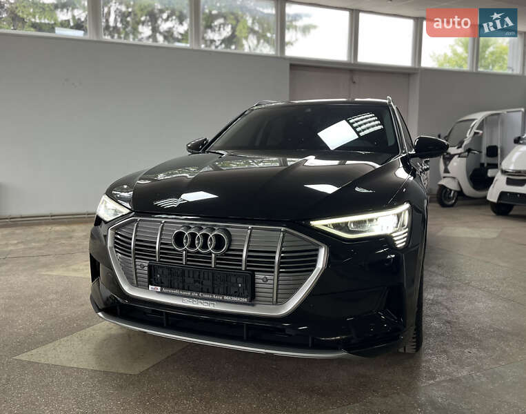 Позашляховик / Кросовер Audi e-tron 2019 в Тернополі