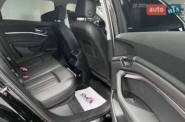 Внедорожник / Кроссовер Audi e-tron 2019 в 