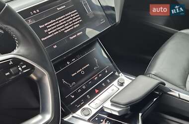 Внедорожник / Кроссовер Audi e-tron 2020 в 