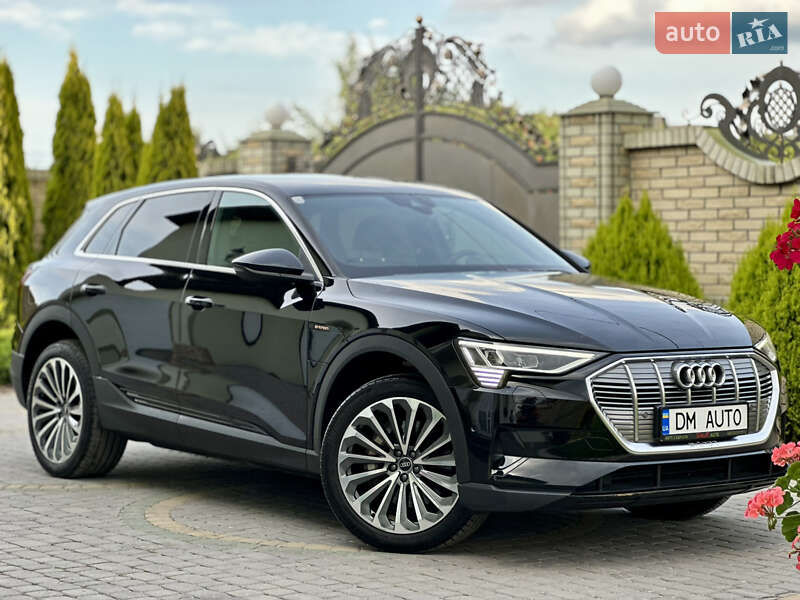 Внедорожник / Кроссовер Audi e-tron 2022 в Тернополе
