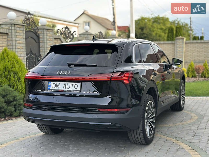 Внедорожник / Кроссовер Audi e-tron 2022 в Тернополе