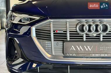 Внедорожник / Кроссовер Audi e-tron 2021 в 