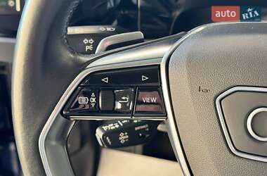 Внедорожник / Кроссовер Audi e-tron 2021 в 