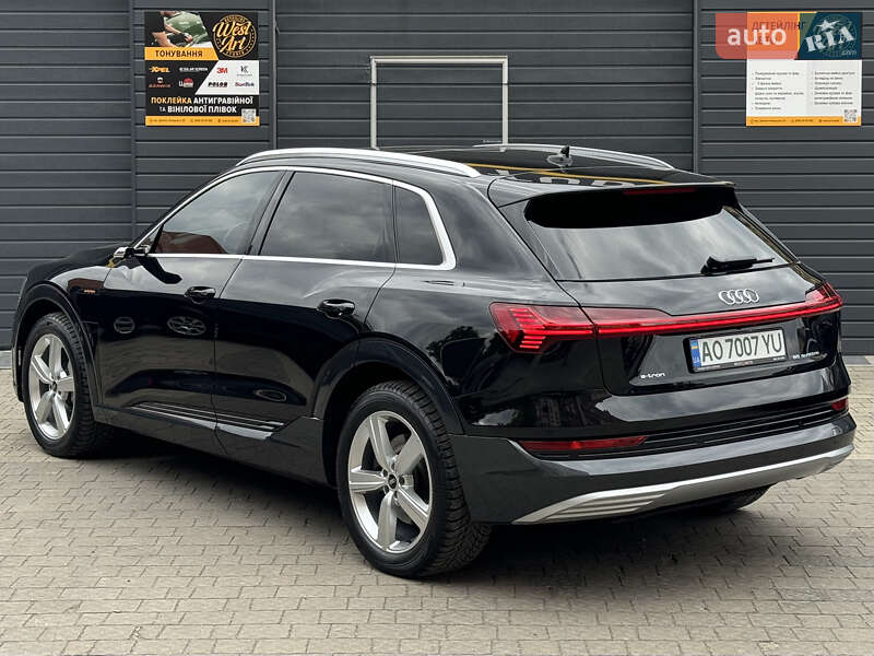 Внедорожник / Кроссовер Audi e-tron 2019 в Мукачево