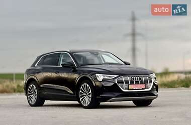 Внедорожник / Кроссовер Audi e-tron 2019 в 