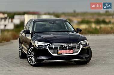 Внедорожник / Кроссовер Audi e-tron 2019 в 