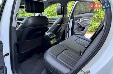 Внедорожник / Кроссовер Audi e-tron 2019 в 