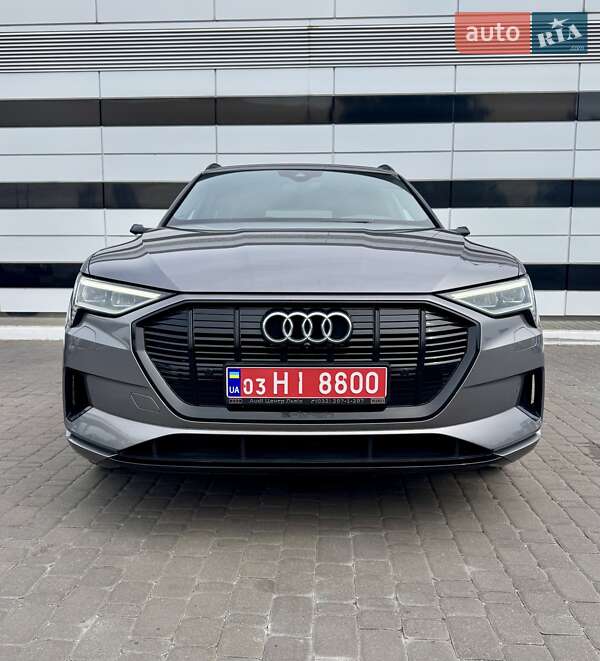 Позашляховик / Кросовер Audi e-tron 2020 в Рівному