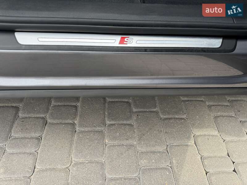 Позашляховик / Кросовер Audi e-tron 2020 в Рівному