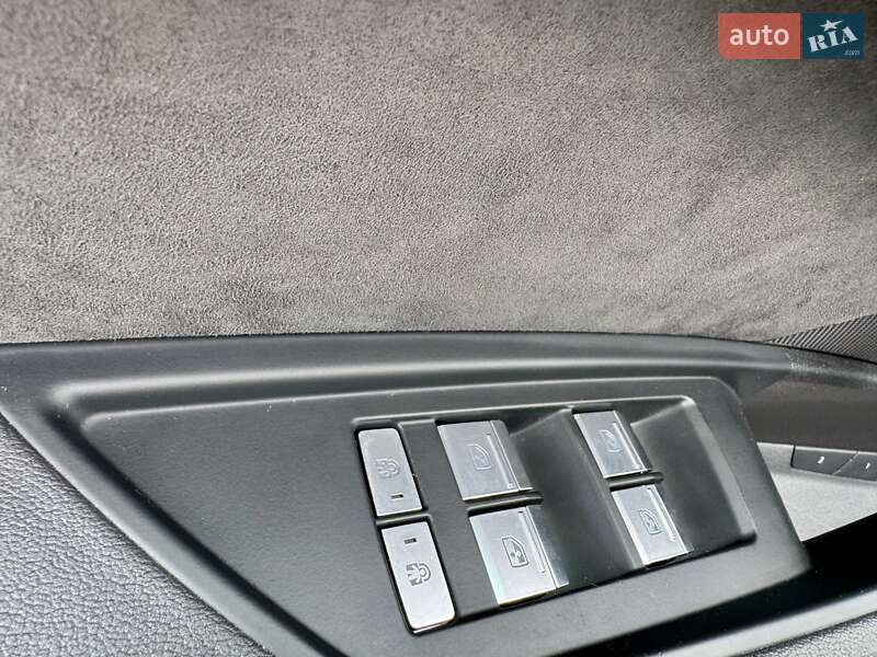 Позашляховик / Кросовер Audi e-tron 2020 в Рівному