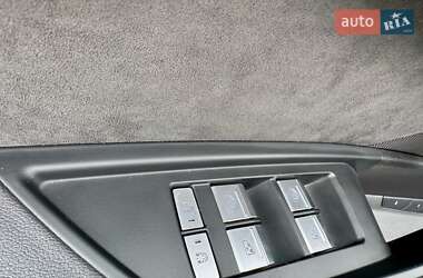 Внедорожник / Кроссовер Audi e-tron 2020 в 