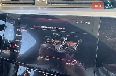 Позашляховик / Кросовер Audi e-tron 2019 в 