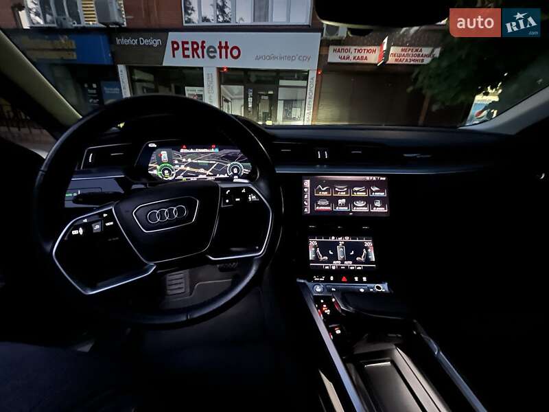 Внедорожник / Кроссовер Audi e-tron 2019 в Каменец-Подольском