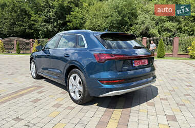 Внедорожник / Кроссовер Audi e-tron 2019 в 