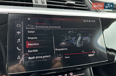 Внедорожник / Кроссовер Audi e-tron 2023 в 