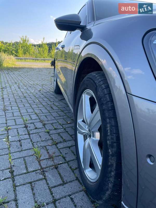 Внедорожник / Кроссовер Audi e-tron 2019 в Львове