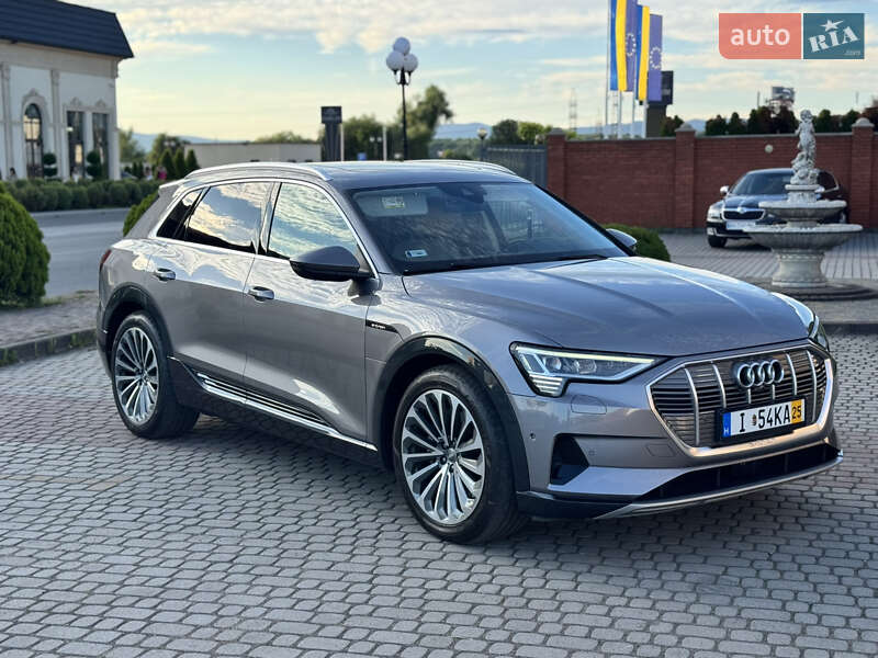 Audi e-tron 2019