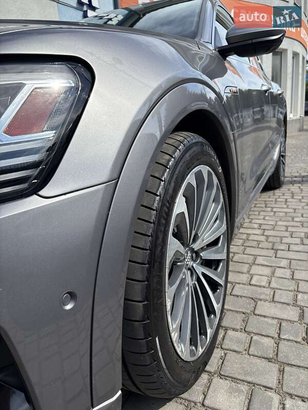 Позашляховик / Кросовер Audi e-tron 2019 в Дрогобичі