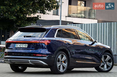 Внедорожник / Кроссовер Audi e-tron 2020 в 