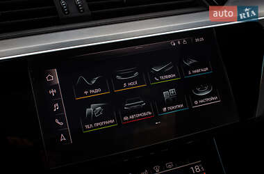 Внедорожник / Кроссовер Audi e-tron 2020 в 