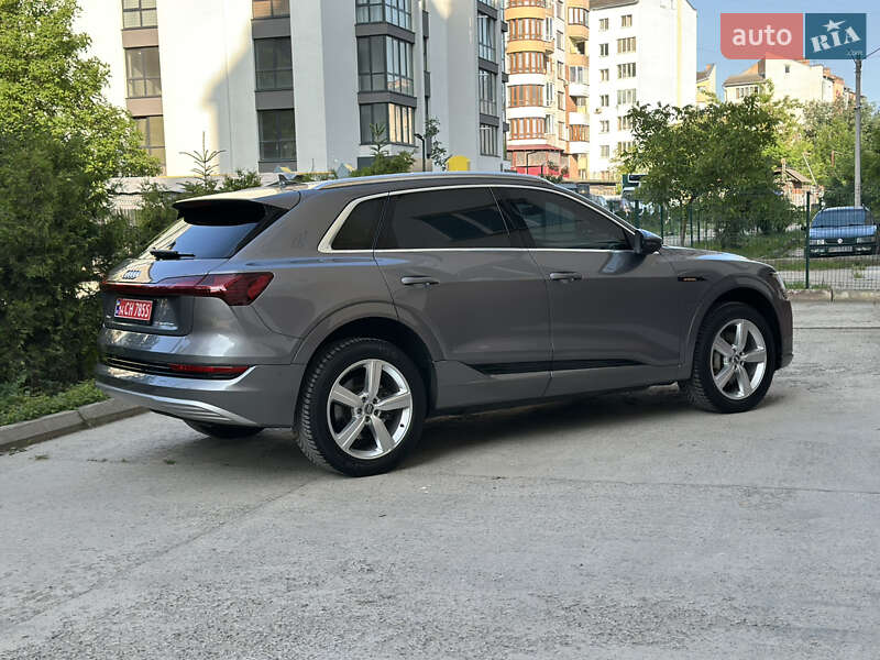 Внедорожник / Кроссовер Audi e-tron 2019 в Ивано-Франковске
