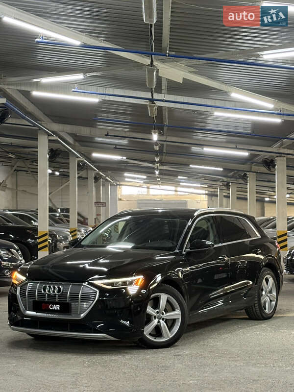 Позашляховик / Кросовер Audi e-tron 2019 в Одесі