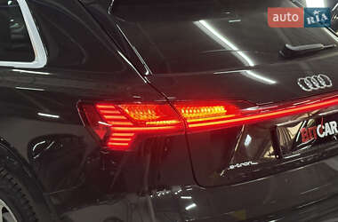 Внедорожник / Кроссовер Audi e-tron 2019 в 