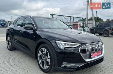 Внедорожник / Кроссовер Audi e-tron 2019 в 