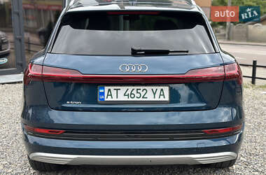 Внедорожник / Кроссовер Audi e-tron 2019 в 