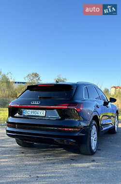 Внедорожник / Кроссовер Audi e-tron 2019 в 
