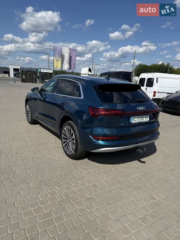 Внедорожник / Кроссовер Audi e-tron 2019 в Луцке
