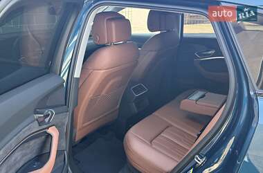 Внедорожник / Кроссовер Audi e-tron 2020 в 