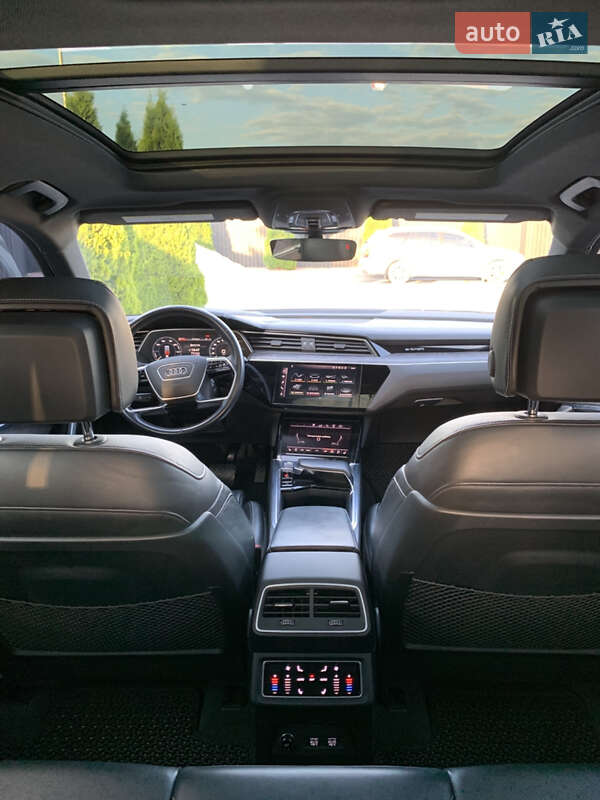 Внедорожник / Кроссовер Audi e-tron 2019 в Бучаче фото 28 Внедорожник / Кроссовер Audi e-tron 2019 в Бучаче