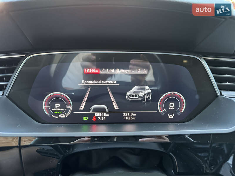 Внедорожник / Кроссовер Audi e-tron 2021 в Львове