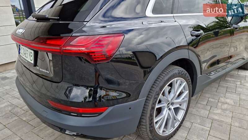 Позашляховик / Кросовер Audi e-tron 2020 в Луцьку