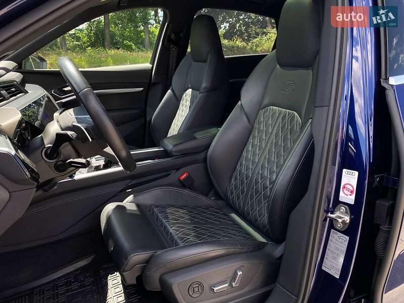 Внедорожник / Кроссовер Audi e-tron 2021 в Киеве