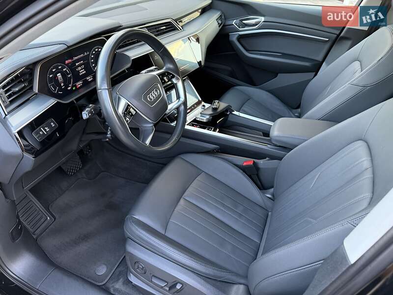 Внедорожник / Кроссовер Audi e-tron 2021 в Коломые