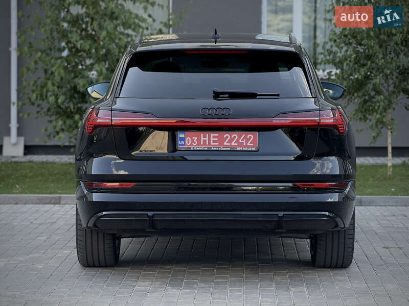 Внедорожник / Кроссовер Audi e-tron 2022 в Луцке